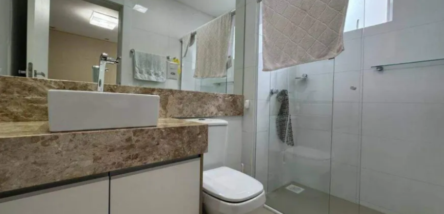 Rua 256 – Apartamento 1